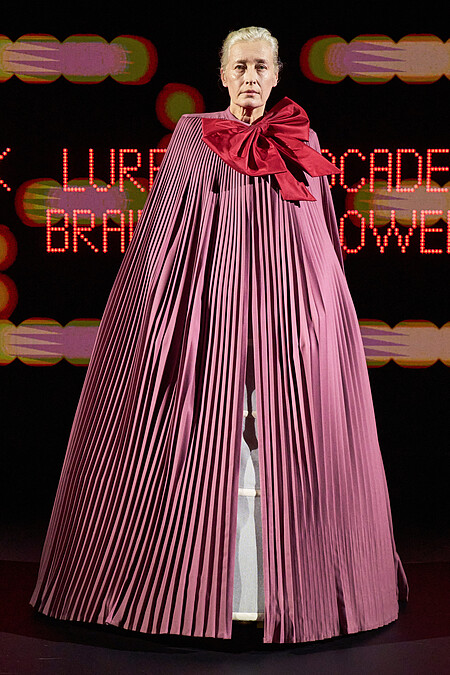 Alessandro Michele本季巴黎高級訂製週也將帶來他所執掌的Valentino首場的實體高級訂製大秀。