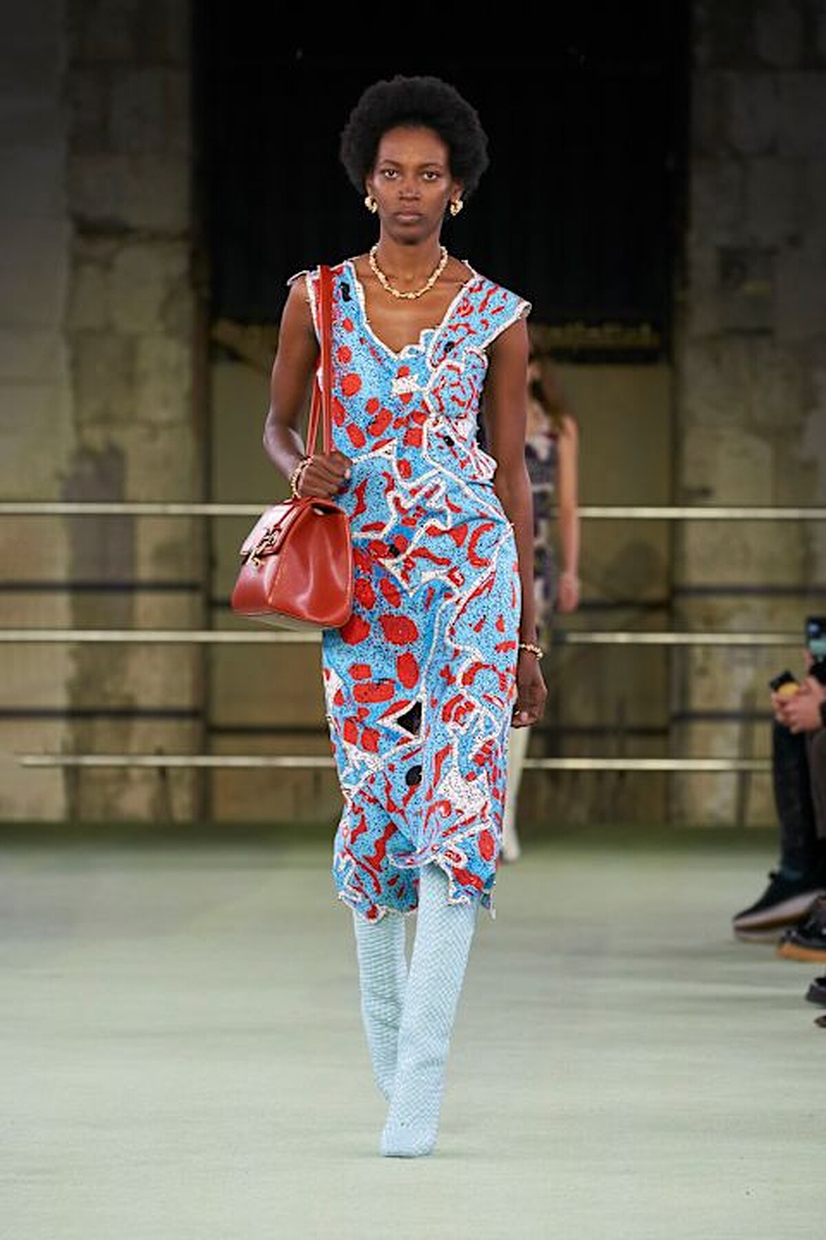 Bottega Veneta 2022秋冬大秀。