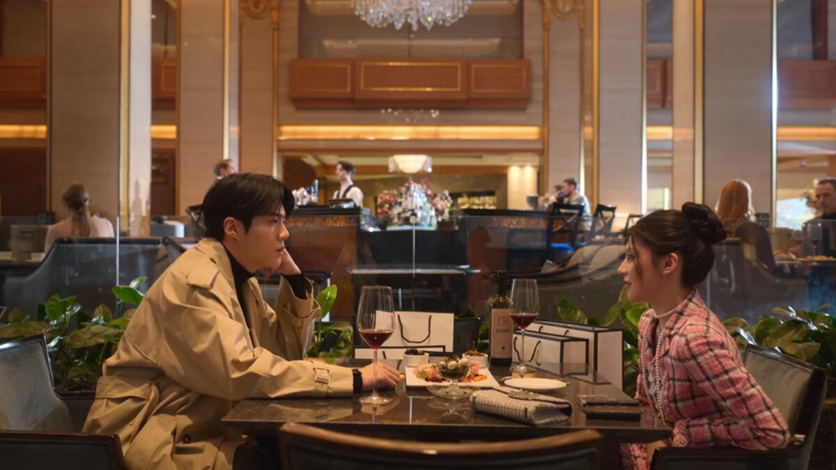 《愛情怎麼翻譯？》在首爾的拍攝場景之一的Lotte Hotel Seoul Peninsula Lounge & Bar。