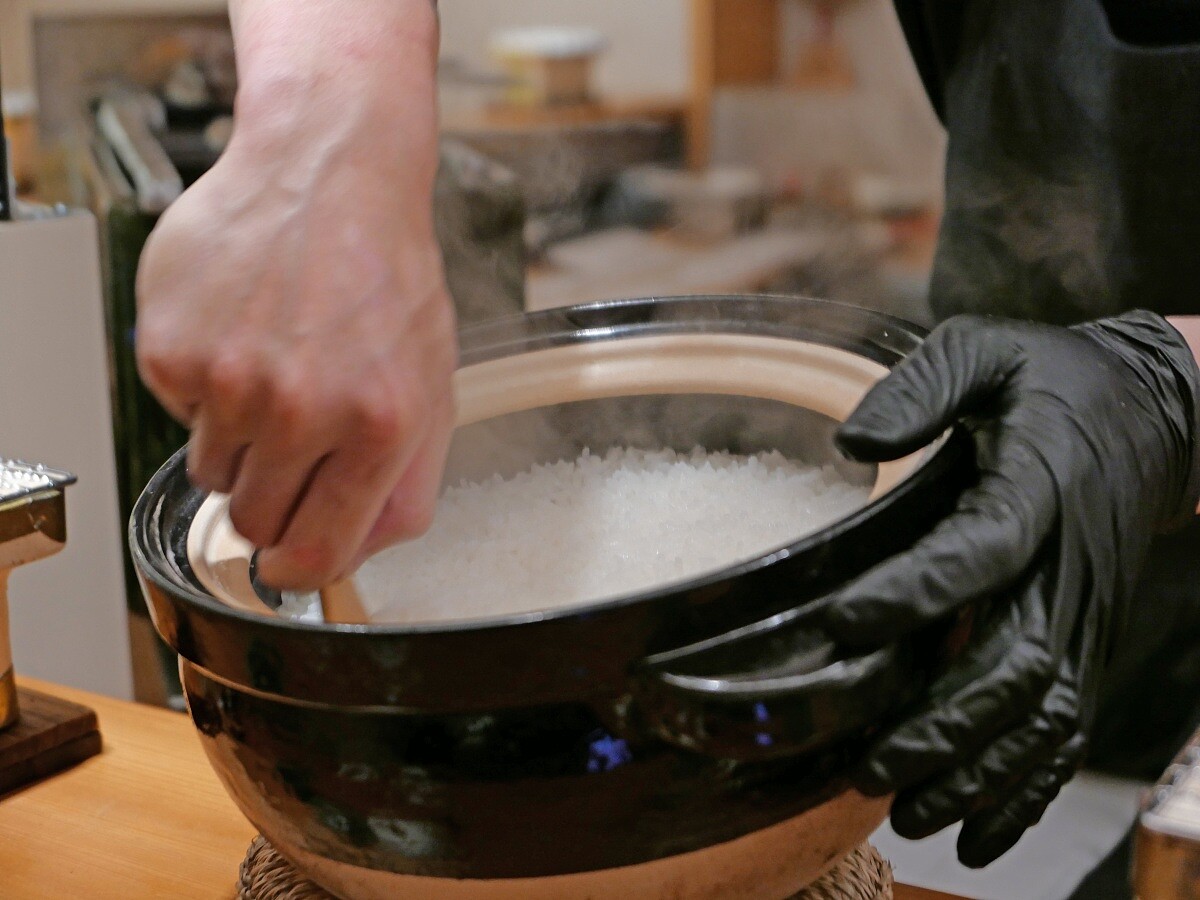 定食要好吃的，除了烤魚，「白飯」絕對是左右美味的關鍵。