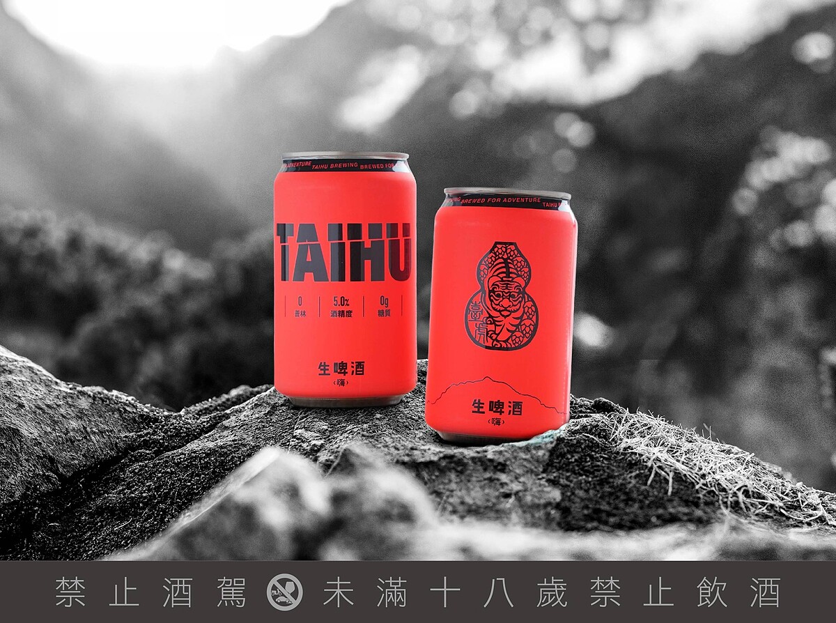 跳脫選酒框架,特選輕盈又帶有潮流感的「臺虎嗨啤」,其「0 糖質、0 普林」的特性,與鮮美的拉麵完美契合。