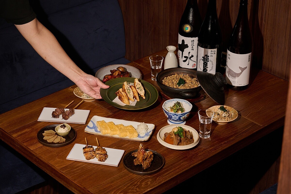 十道式雙人套餐。