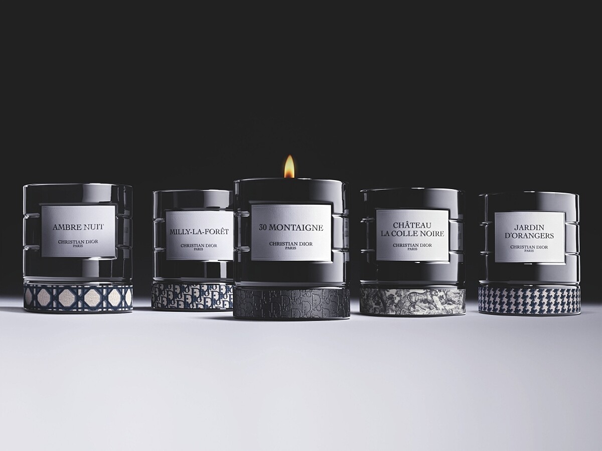 迪奧香氛世家香氛蠟燭座皮革款(緹花)NT2,800、布質款(緹花、千鳥格紋、約依印花、藤格紋)NT1,800