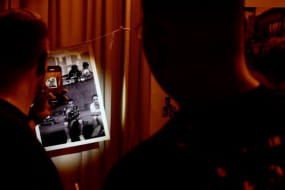 《DCP Portrait Studio & Gallery》的企劃，最早在2024年美國調酒產業盛會 Tales of the Cocktail（TOTC）亮相並引起轟動。