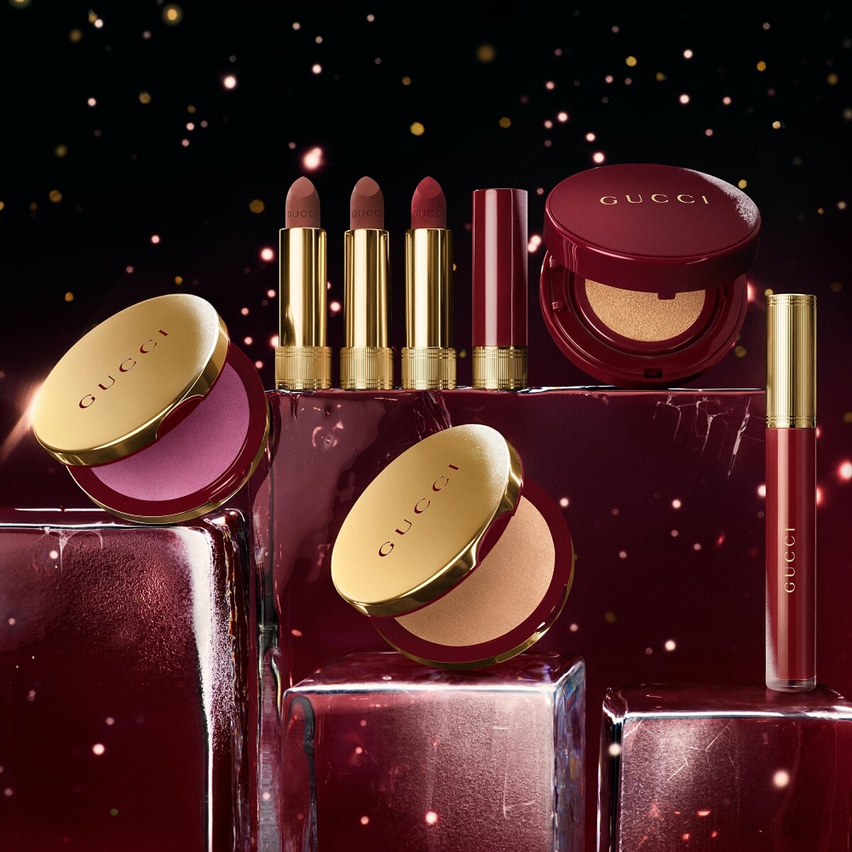 GUCCI Beauty立體高光亮彩粉餅限量版(#003 Warm Gold )，NT2,150、絲潤氣墊粉餅 限量版(02 、03 )，NT2,900、傾色柔霧唇膏 限量版(#509 Rosso Ancora 、#126 Amanda Dawn 、#128 Amanda Dusk)，NT1,700