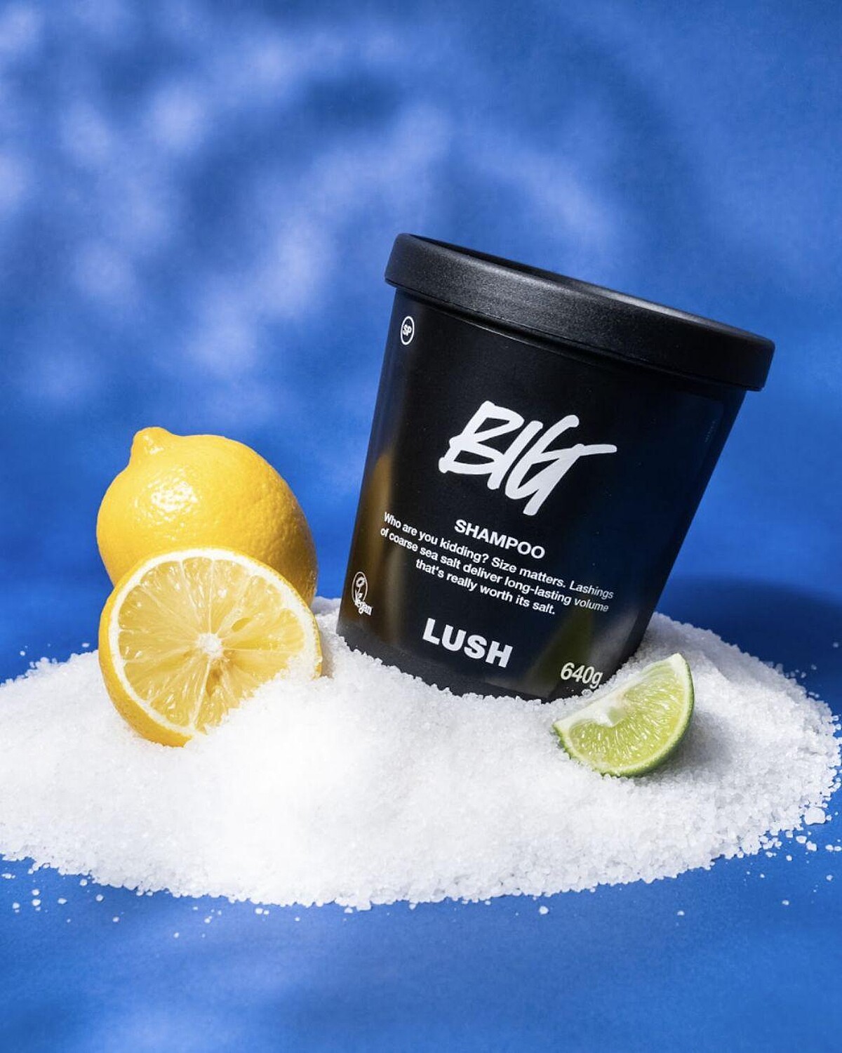 LUSH 豐盈洗髮露，310g NT1,000、640g NT1,750