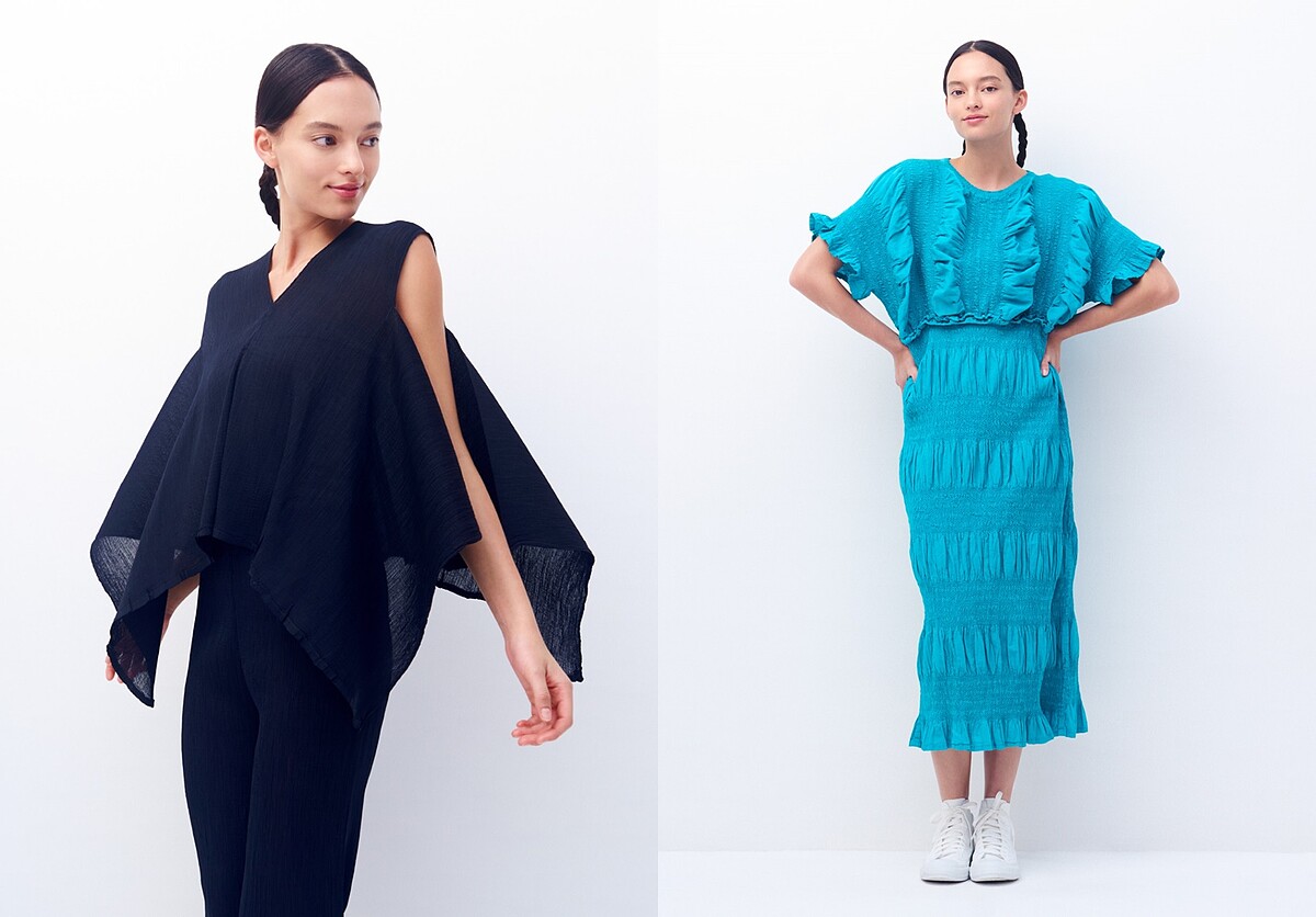 (左) FLAT SEE-THROUGH CREPE V領上衣、FLAT SEE-THROUGH CREPE窄管造型褲。(右) SHRINK STRIPE圓領連衣裙。