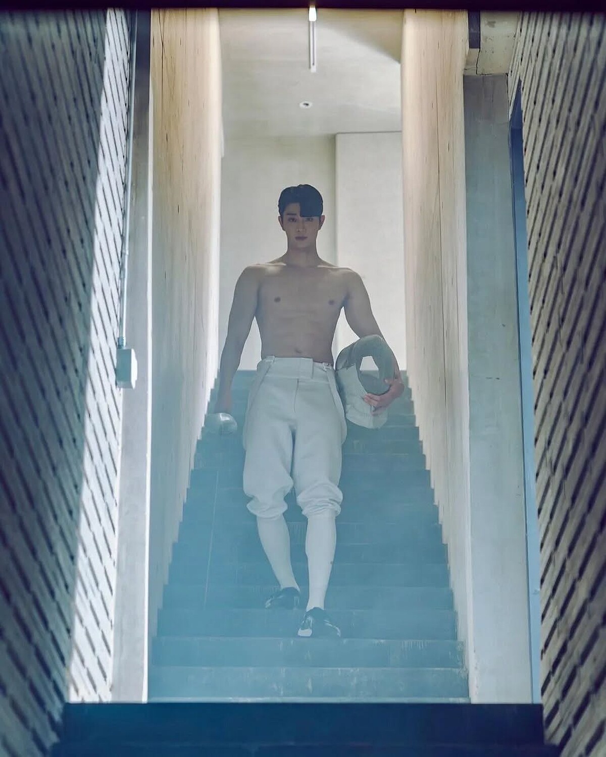 金載原《名校的階梯》露出好身材