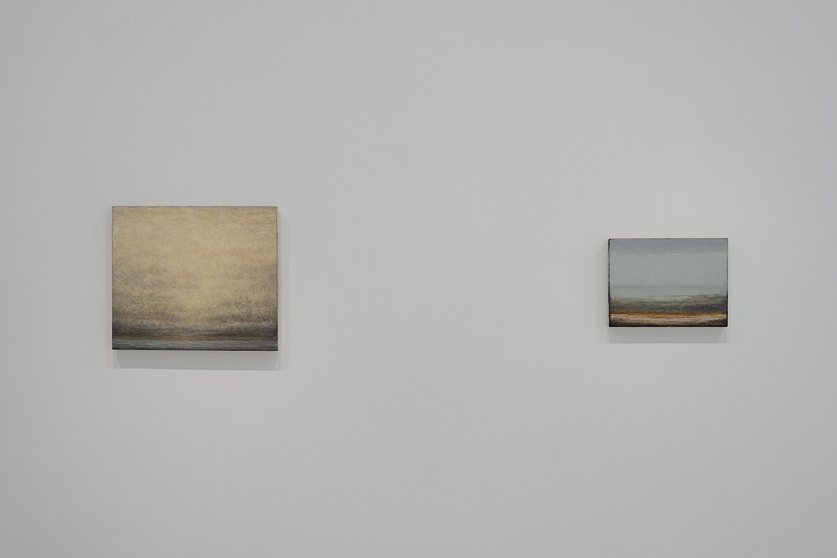Left & Right_ Untitled (from the Deserto-Modelo series), 2023