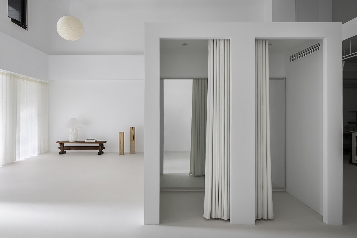 在新莊正式開幕的 01 WOOMIN SHOWROOM｜01 WOOMIN 提供