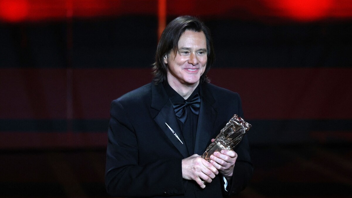 金凱瑞獲頒法國凱撒電影獎「榮譽凱薩獎」（終身成就獎）殊榮