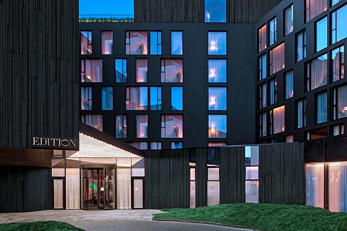 Reykjavik EDITION 可感受冰島城市熱鬧的氛圍。