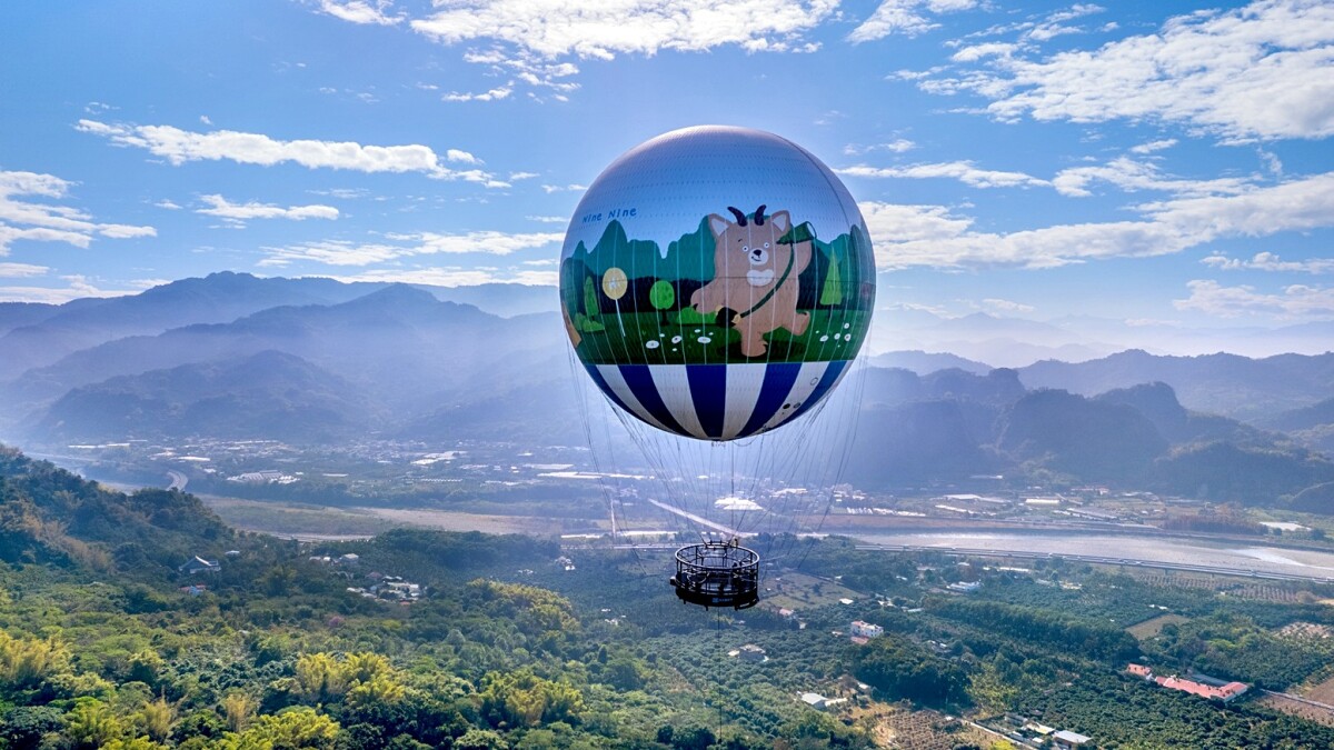 全台最高氦氣球夢幻升空！「南投九九峰園區」168公尺俯瞰火炎山，4大亮點及票價全解析