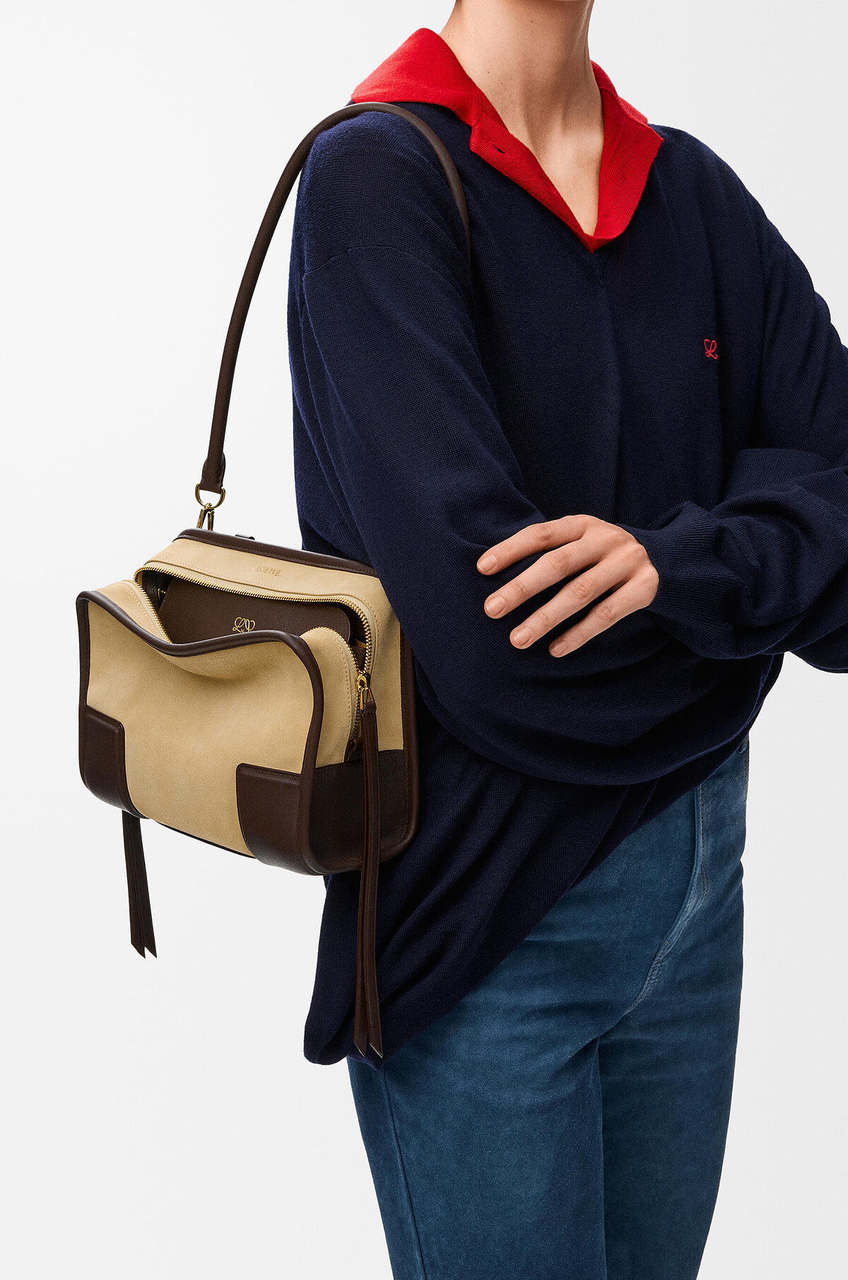 Small Amazona 180 bag in suede NT$153,000