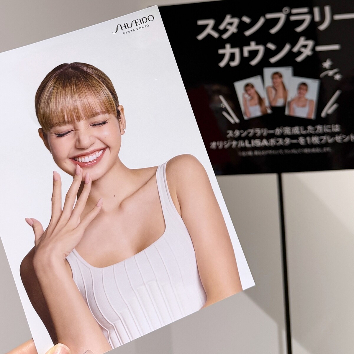 「ULTIMUNE with LISA」快閃店內部。