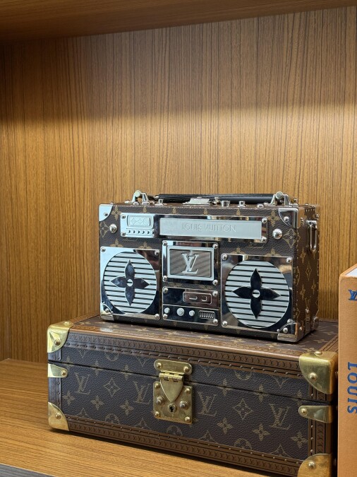 Boombox Clutch音響造型硬箱，NT$484,000