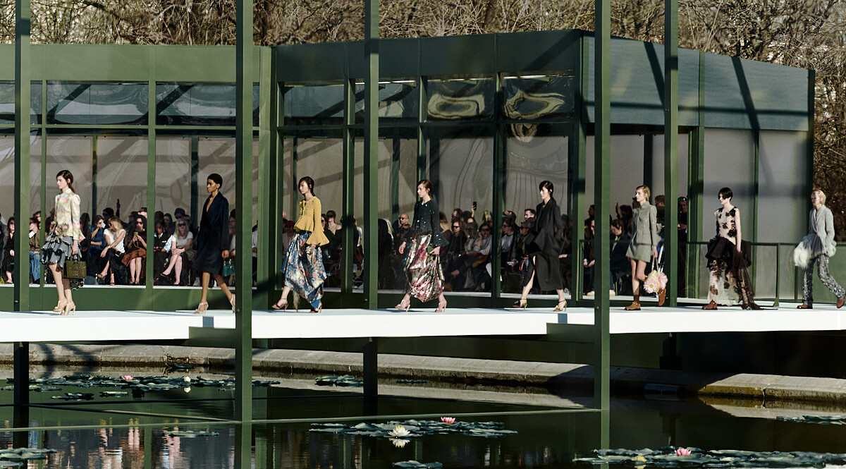  &copy; ADRIEN DIRAND 