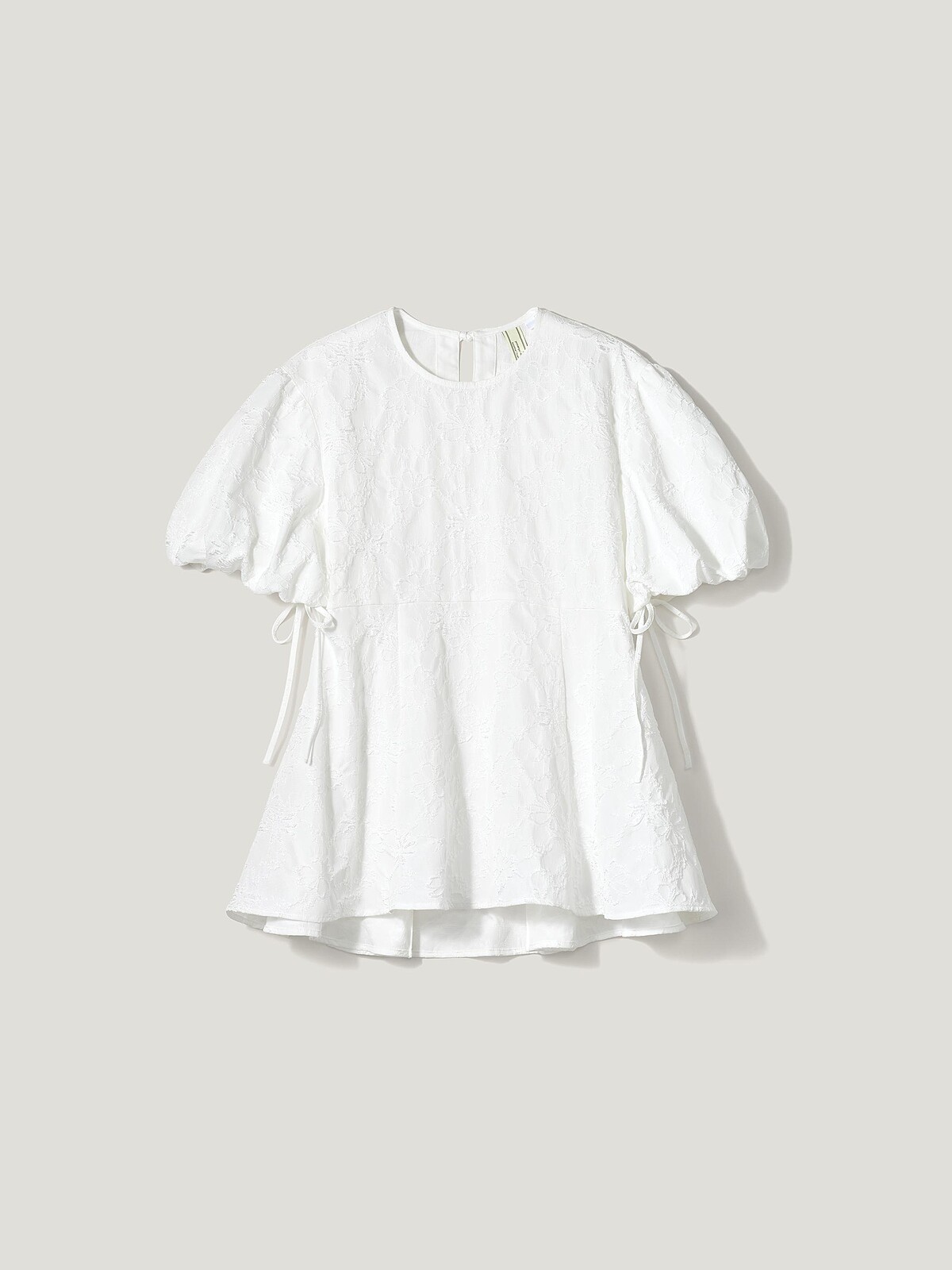 氣球袖長版上衣，NT$990