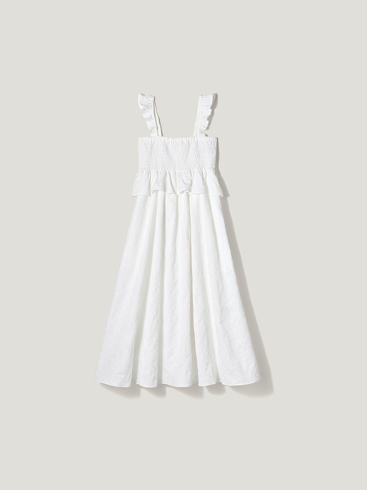 摺飾設計連身裙，NT$1,290