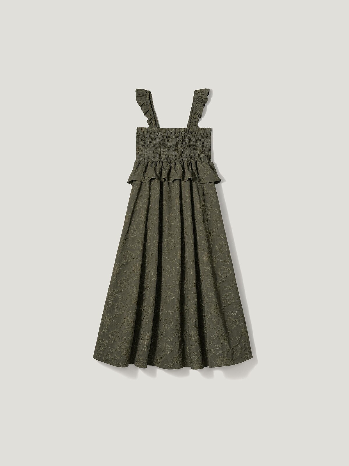 摺飾設計連身裙，NT$1,290