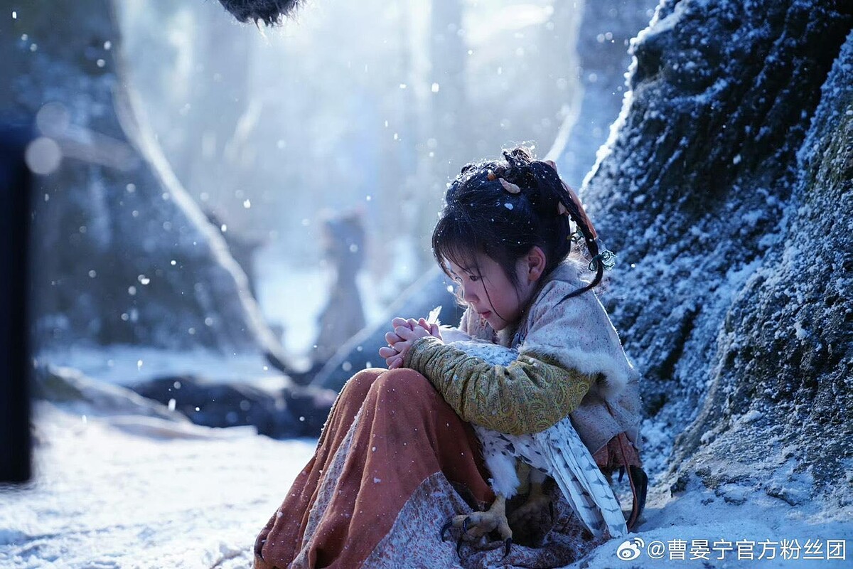 曹晏寧的自然軟萌演技意外成為劇中亮點。