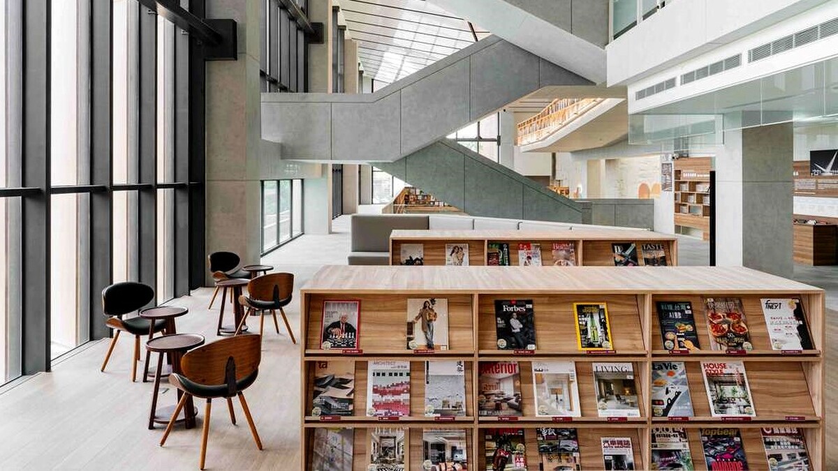 台東圖書館－樂齡報刊區