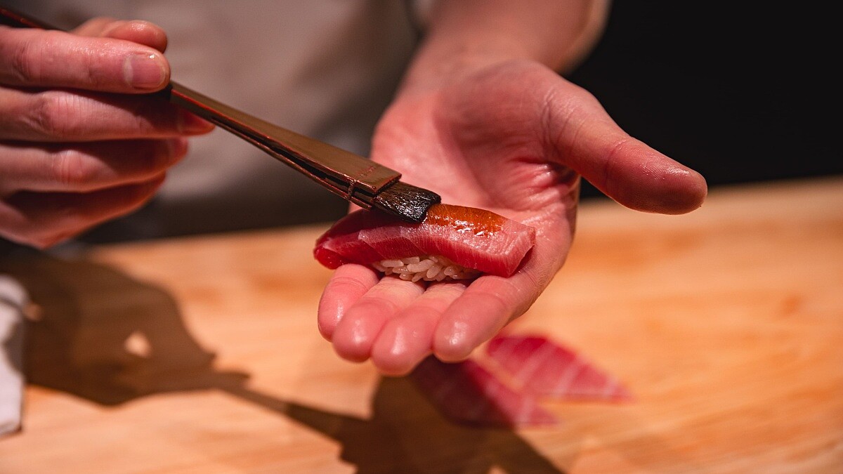 臺北「亘一郎 KOICHIRO」開放板前壽司席位：平日午間限量5席，近距離體驗江戶前鮨藝術