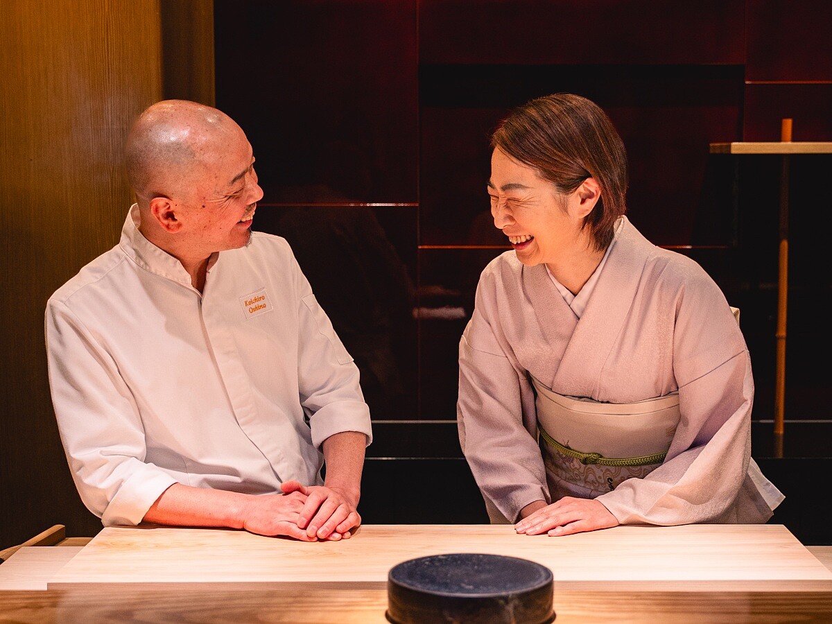 主廚押野亙一郎（Koichiro Oshino）與夫人。
