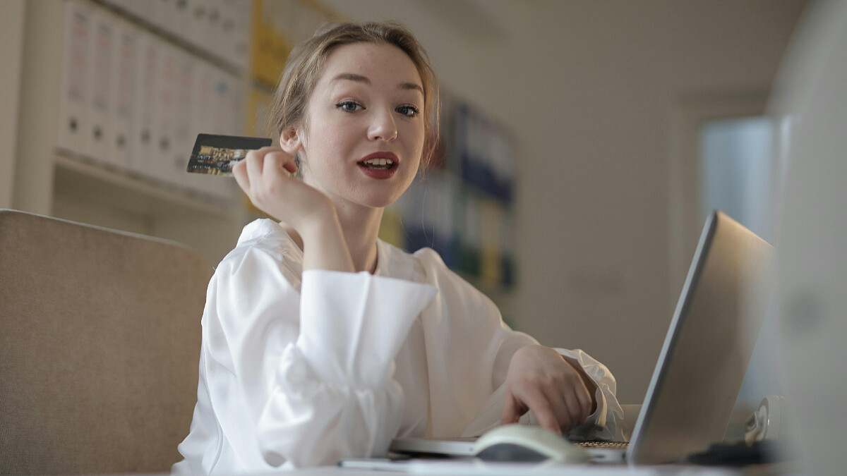 不用接觸大自然也能幫大腦充電！專家認證「這個方法」讓妳消除腦霧、重啟大腦活力！