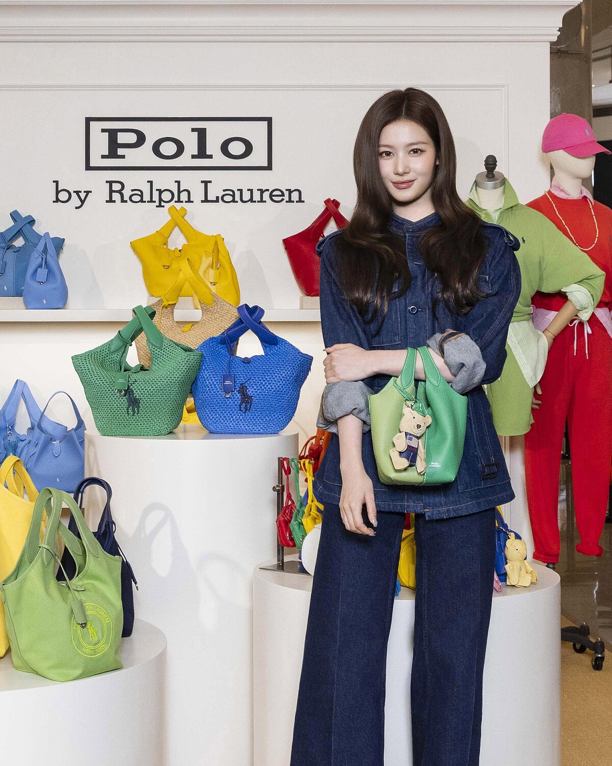 Sana現身台北101。