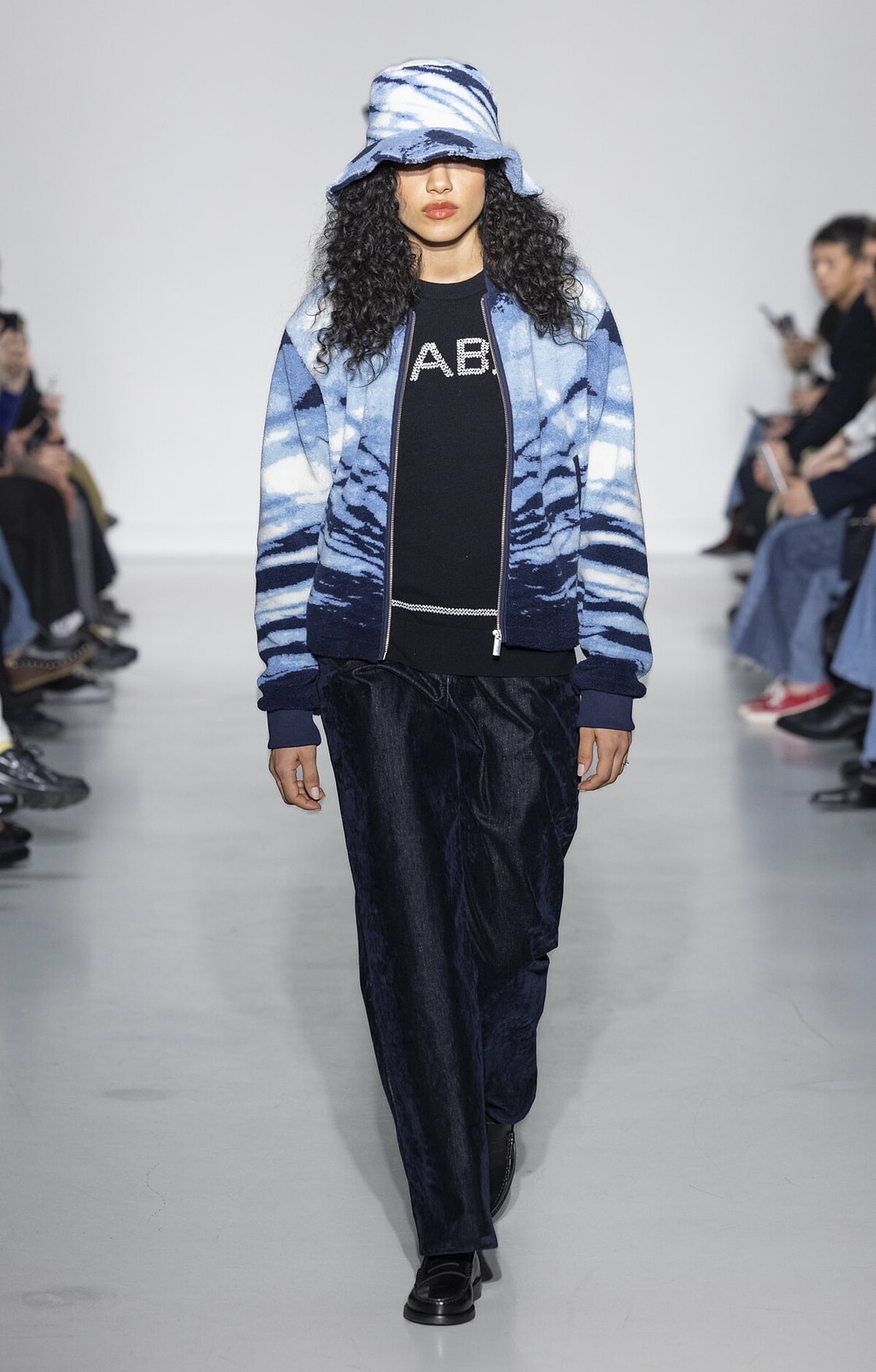 agn&egrave;s b. 2026AW系列。