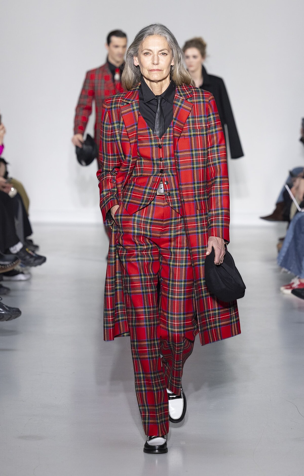 agn&egrave;s b. 2026AW系列。