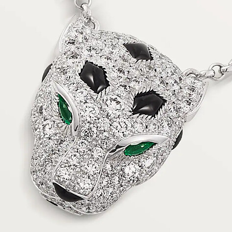 Panth&egrave;re de Cartier美洲豹吊墜，鋪鑲鑽石，建議售價NT$935,000