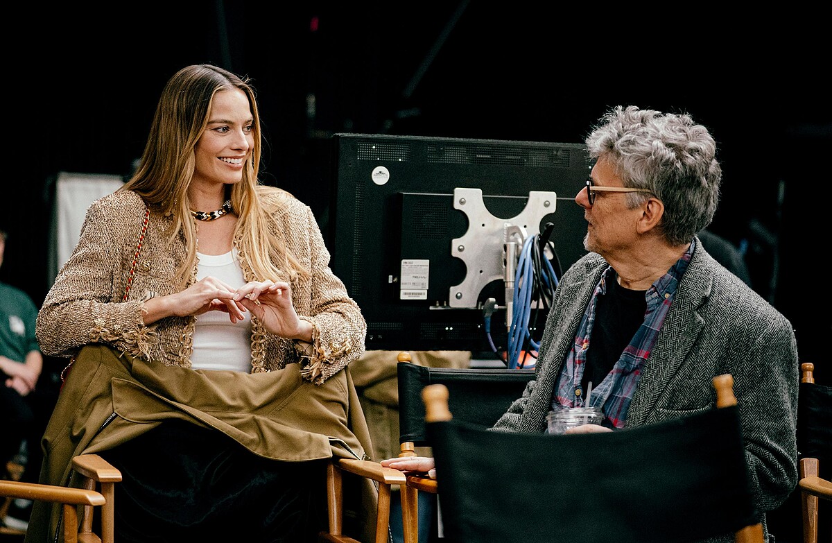 CHANEL 25包款廣告幕後花絮。