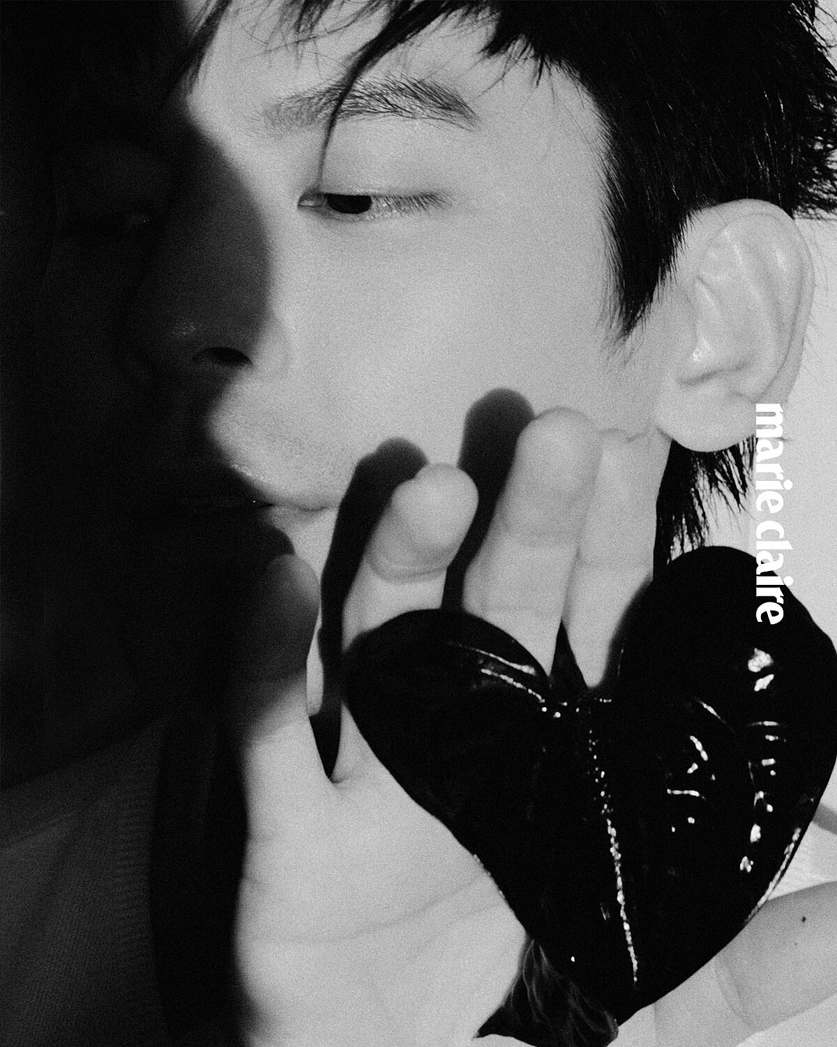 白色背心，Sandro。