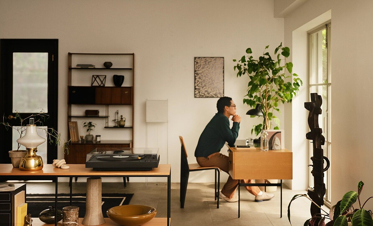 Sony 睽違7年推出全新藍牙黑膠唱盤「PS-LX3BT」 與「PS-LX5BT」。