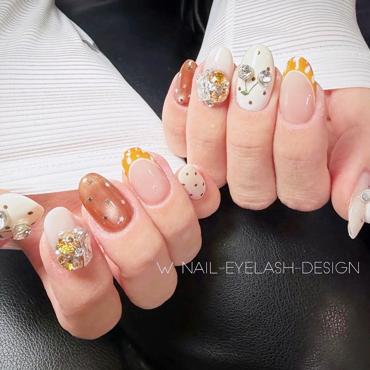 櫻桃閃耀鹿紋美甲範本(Photo/小紅書@长春W日式美甲美睫)