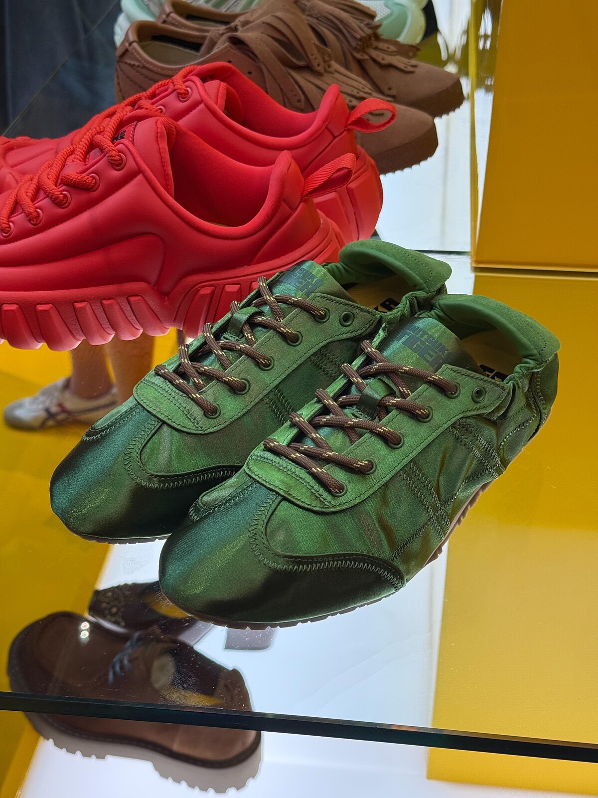 鬼塚虎PLABALA，NT$6,180。