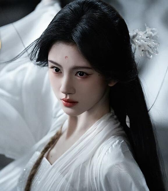 Photo/ 微博 ＠月鱗綺紀