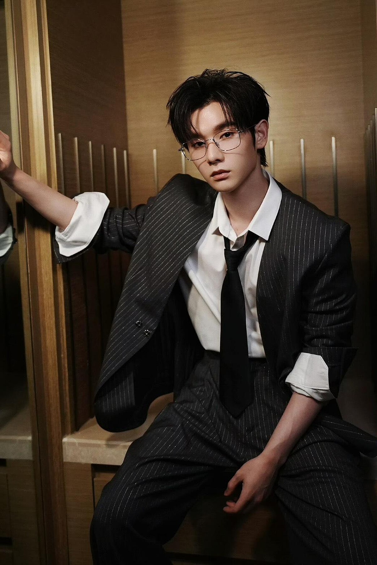 高卿塵其實是泰國男星，兼具唱跳實力。