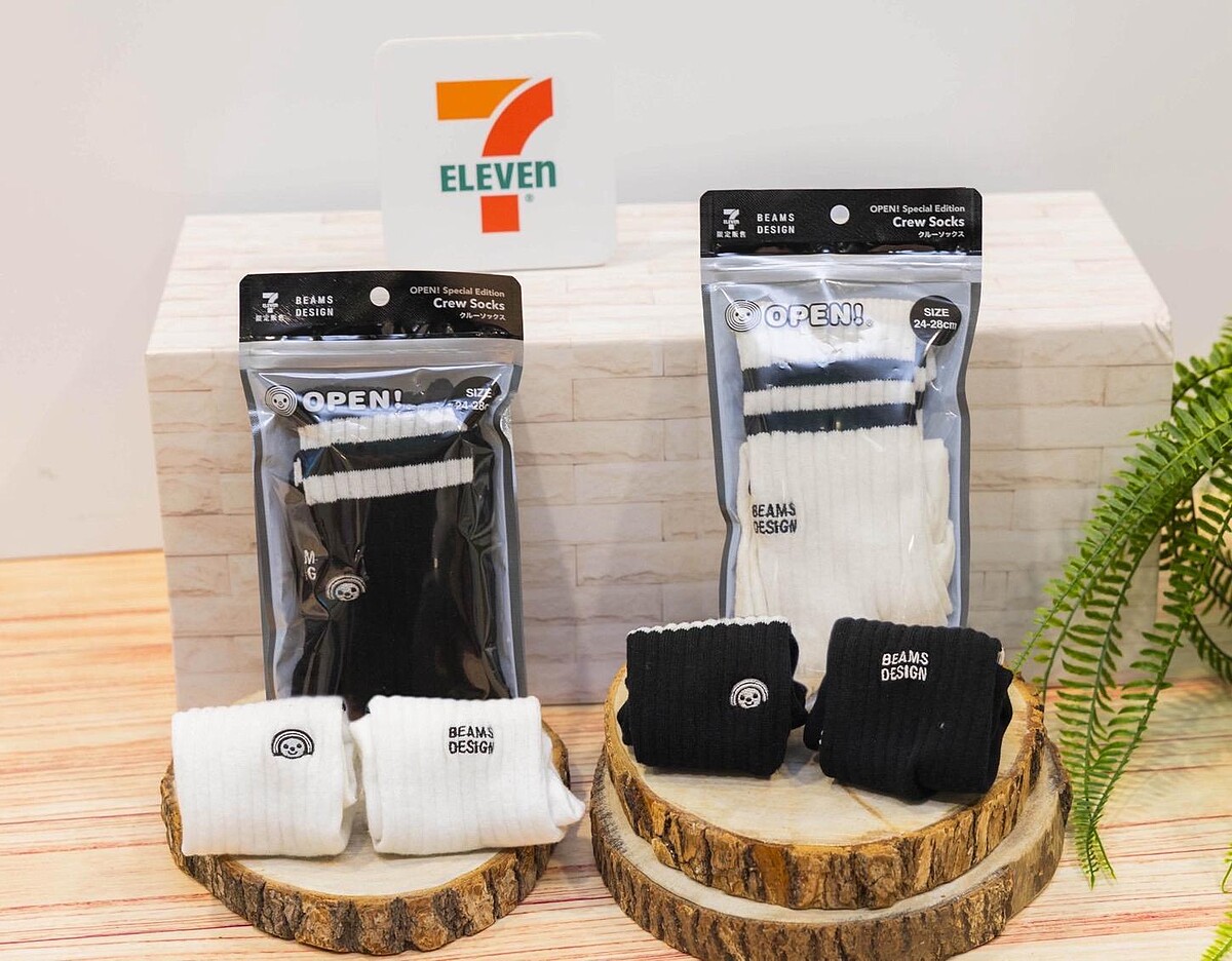 BEAMS DESIGN OPEN!經典頭像中筒襪（圖片來源／7-11提供）