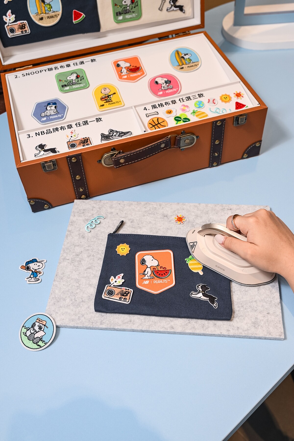 SNOOPY刺繡布章。