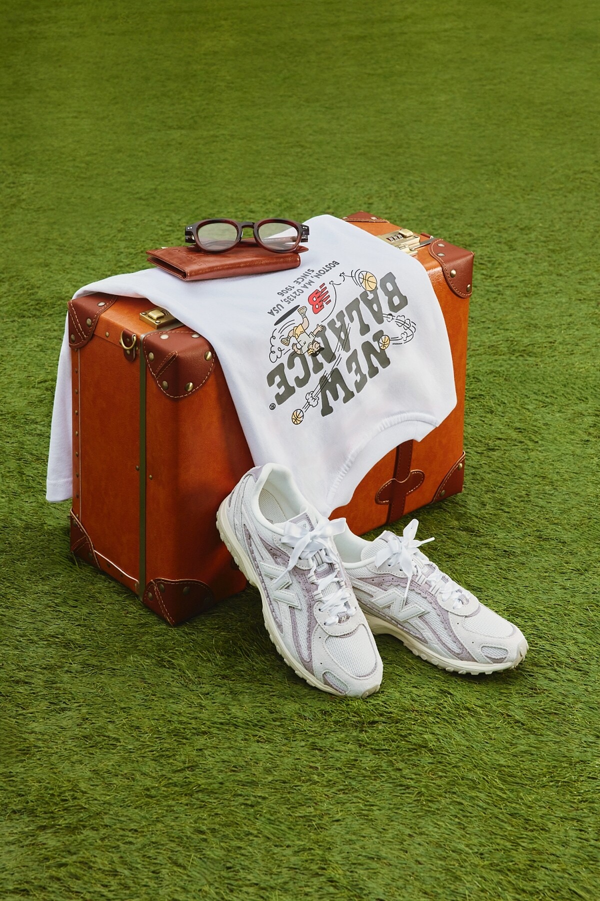 NB BOY本季上衣與鞋款。