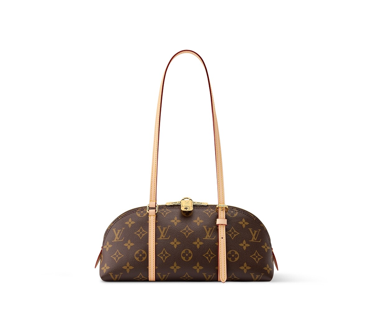 Louis Vuitton Squire East West NT.77,000
