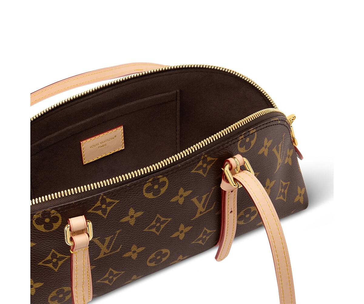 Louis Vuitton Squire East West NT.77,000