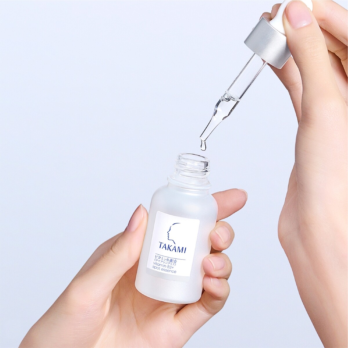 TAKAMI B3極淨白淡斑精華質地。