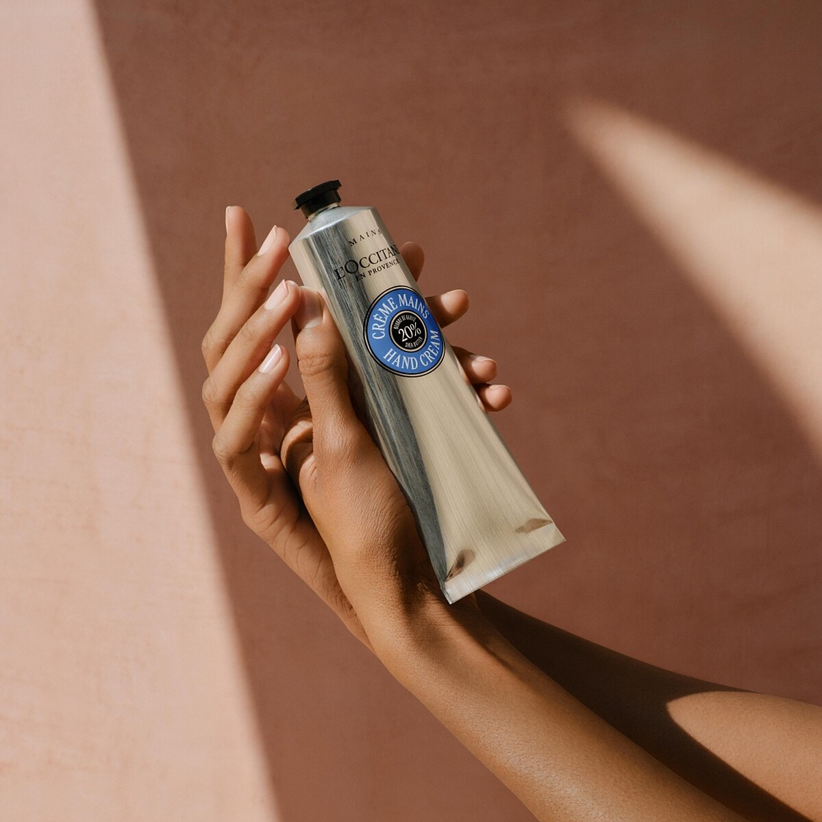 歐舒丹乳油木護手霜30ml，NT420、75ml，NT900、150ml，NT1,220