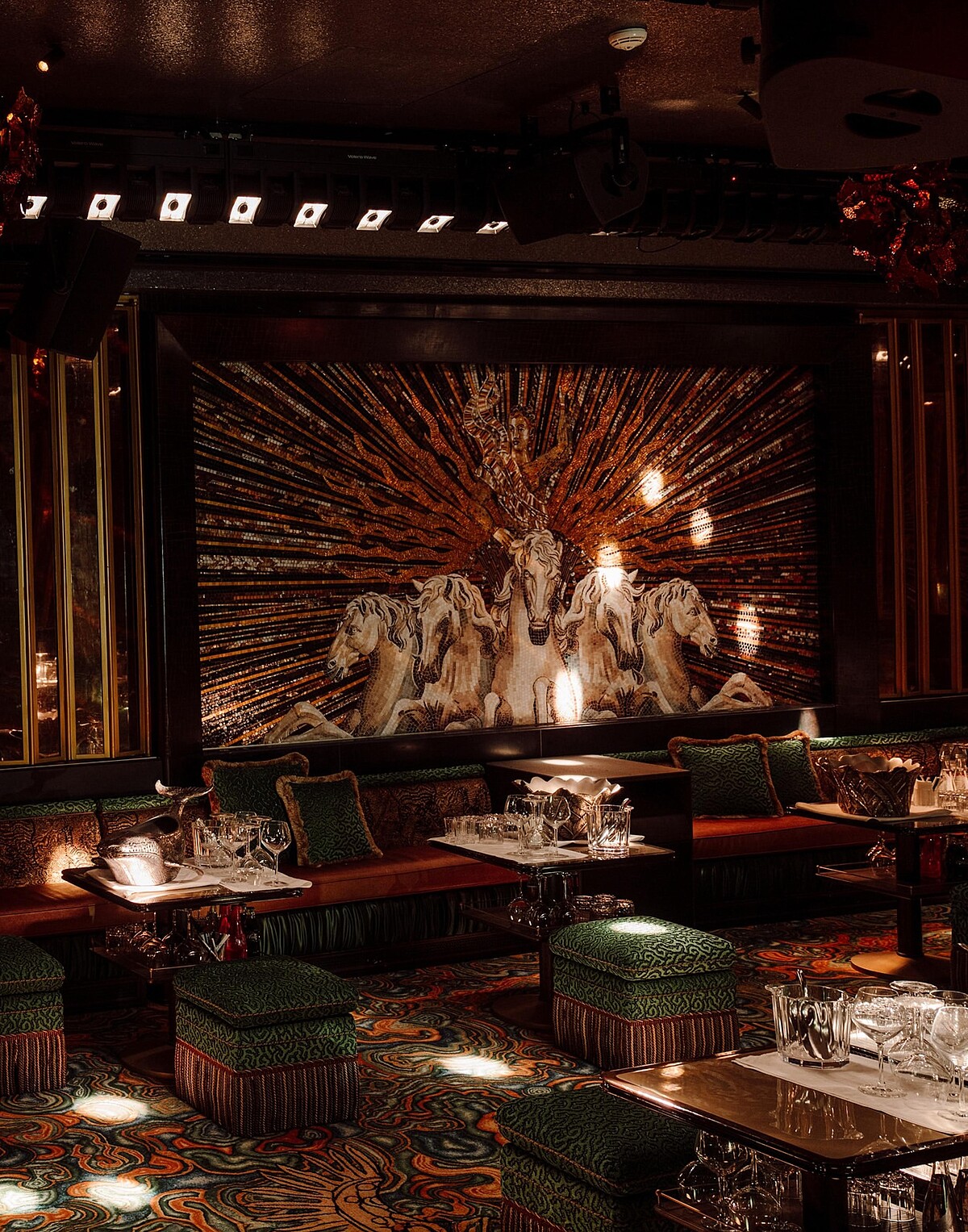 Photo: L'HÔTEL L'AVENTURE