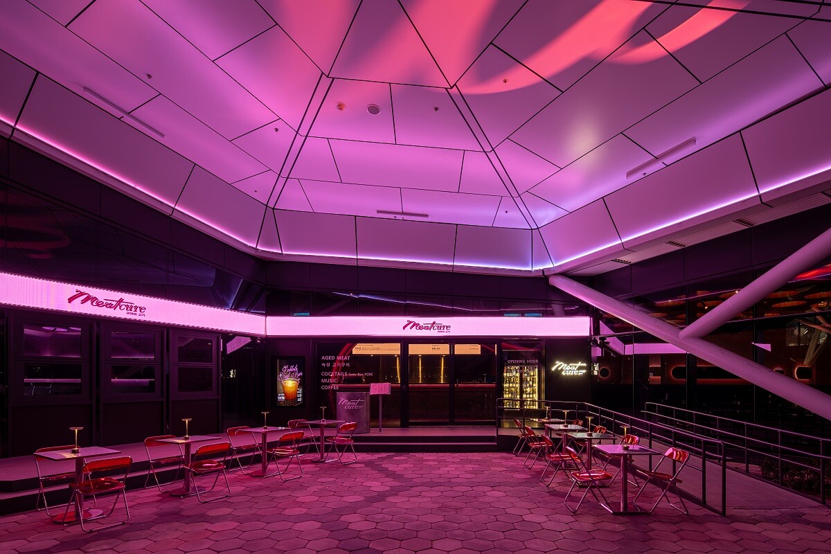 品牌由深耕臺灣餐飲市場多年的「春囍餐飲集團」一手打造。