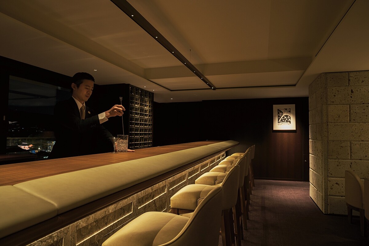 位在七樓的「OLD IMPERIAL BAR」。